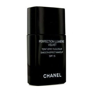 CHANEL PERFECTION LUMIERE VELVET SMOOTH EFFECT MAKEUP SPF15 - # 30 BEIGE  30ML/1OZ